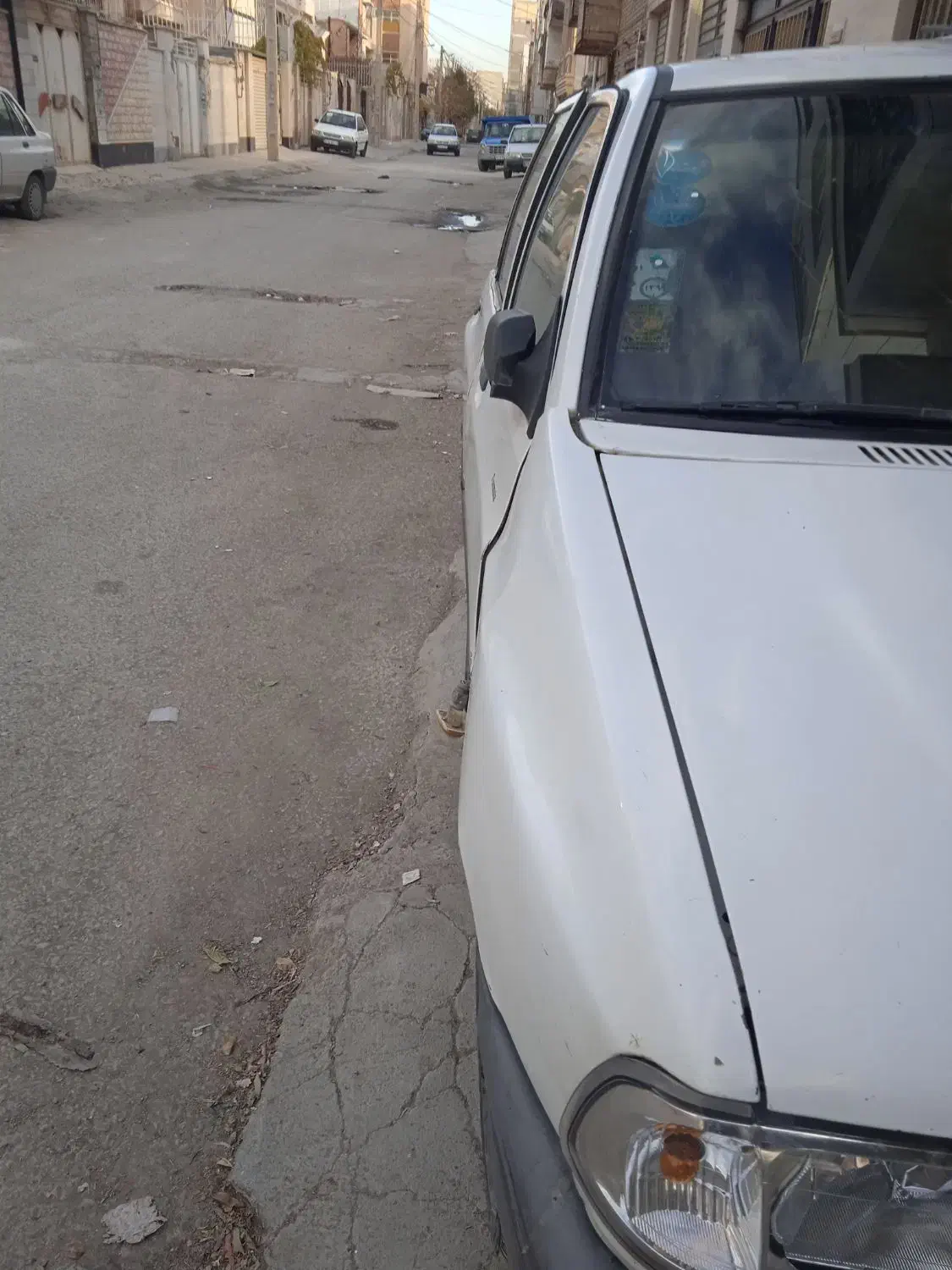 یک دستگاه خودرو پراید مدل 1385تصادفی|خودرو سواری و وانت|کرمانشاه, |دیوار