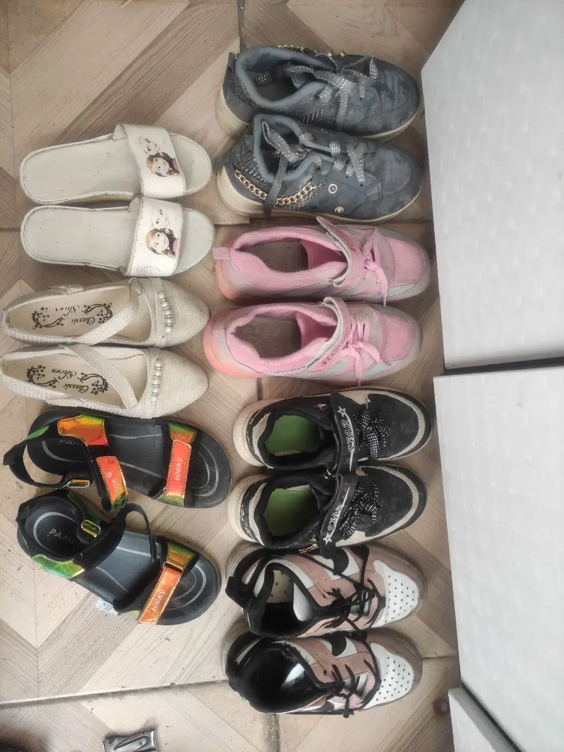 کتونی دخترونه فقط 30هزار|کیف، کفش، کمربند|ساوه, |دیوار