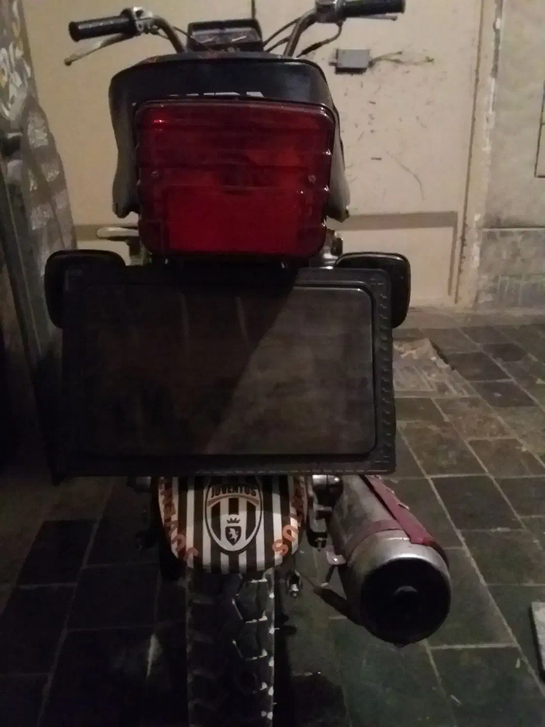 موتور مدل ۸۳ پلاک قدیم|موتورسیکلت|خمینی‌شهر, |دیوار