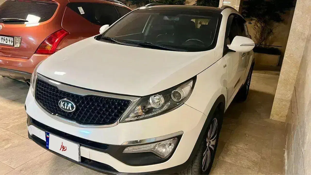 فروش ماشین اسپورتیج(منطقه آزاد)2015|خودرو سواری و وانت|رشت, گلسار|دیوار