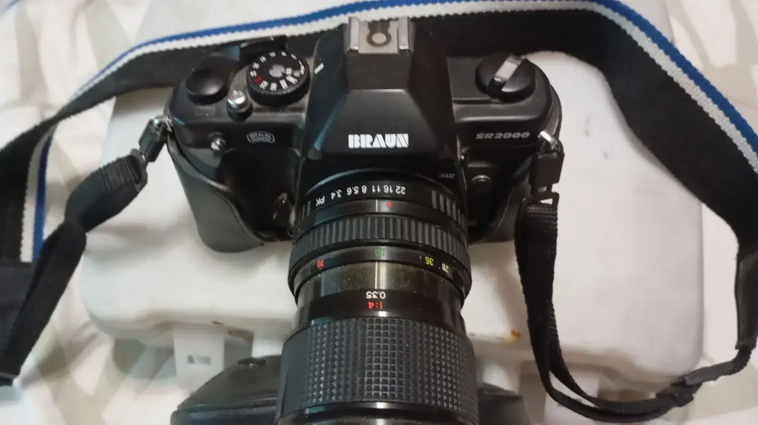 دوربین براون آنالوگ  اورجینال|دوربین عکاسی و فیلم‌برداری|فشم, |دیوار