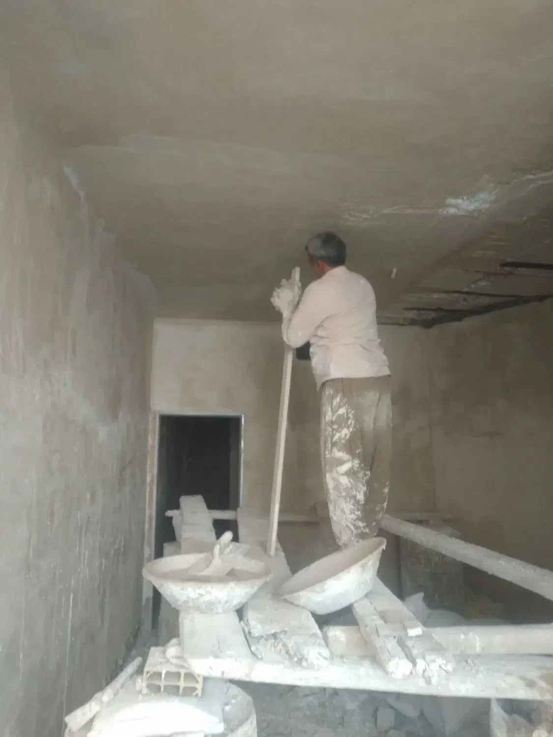 گچکار گچ کاری گچ کار لکه گیری گچکاری استاد ماهر|خدمات پیشه و مهارت|مشهد, رسالت|دیوار