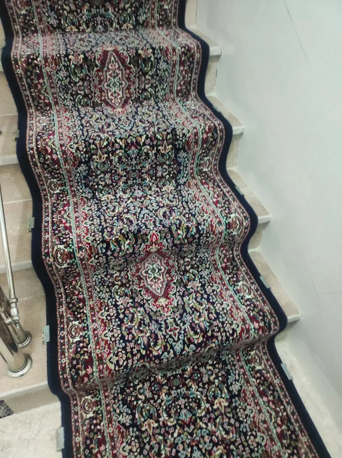 فرش پله تکی فروش نمیره|فرش|اراک, |دیوار