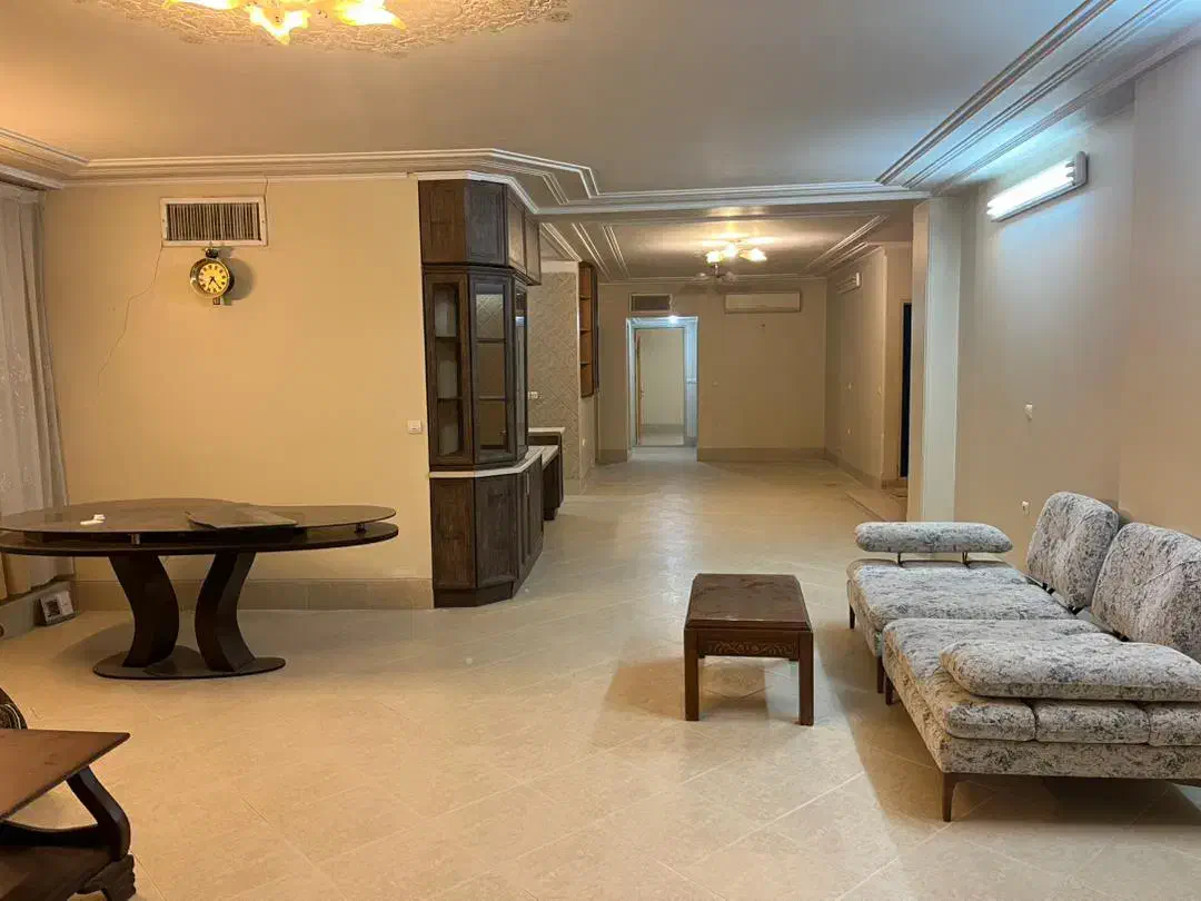 آپارتمان ۱۵۵متری/امیرکبیر نبش تاجری /اعیان نشین|اجارهٔ آپارتمان|کاشان, فین بزرگ|دیوار