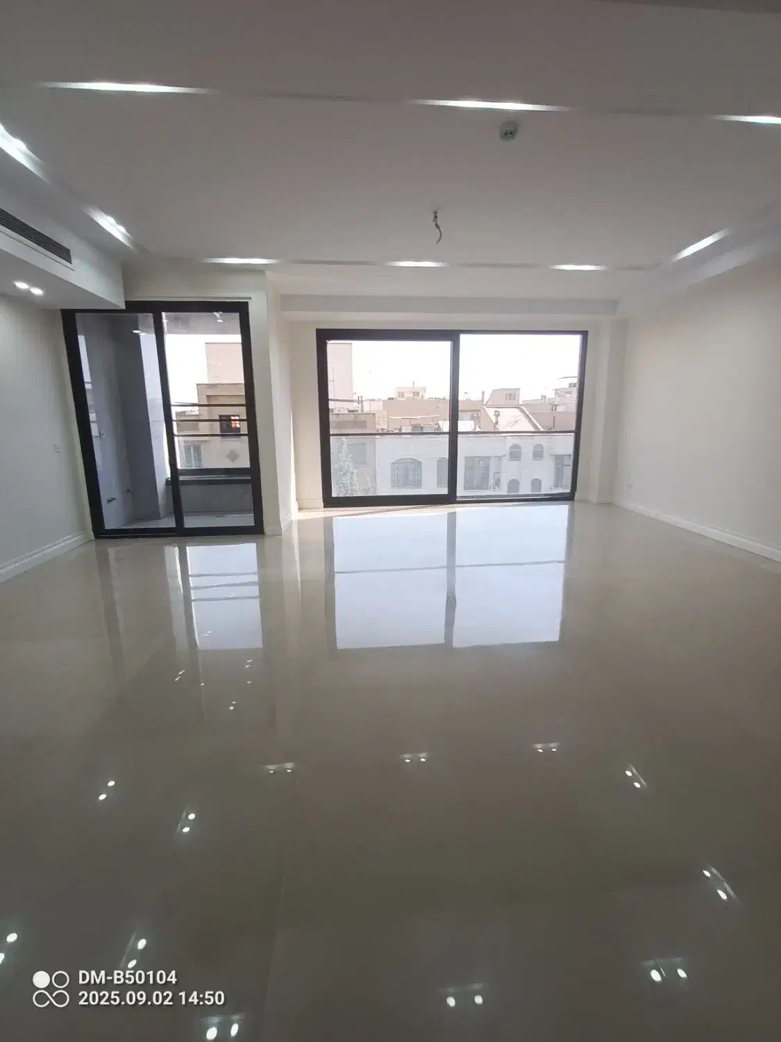 کلید نخورده/غرق در نور / دسترسی های عالی