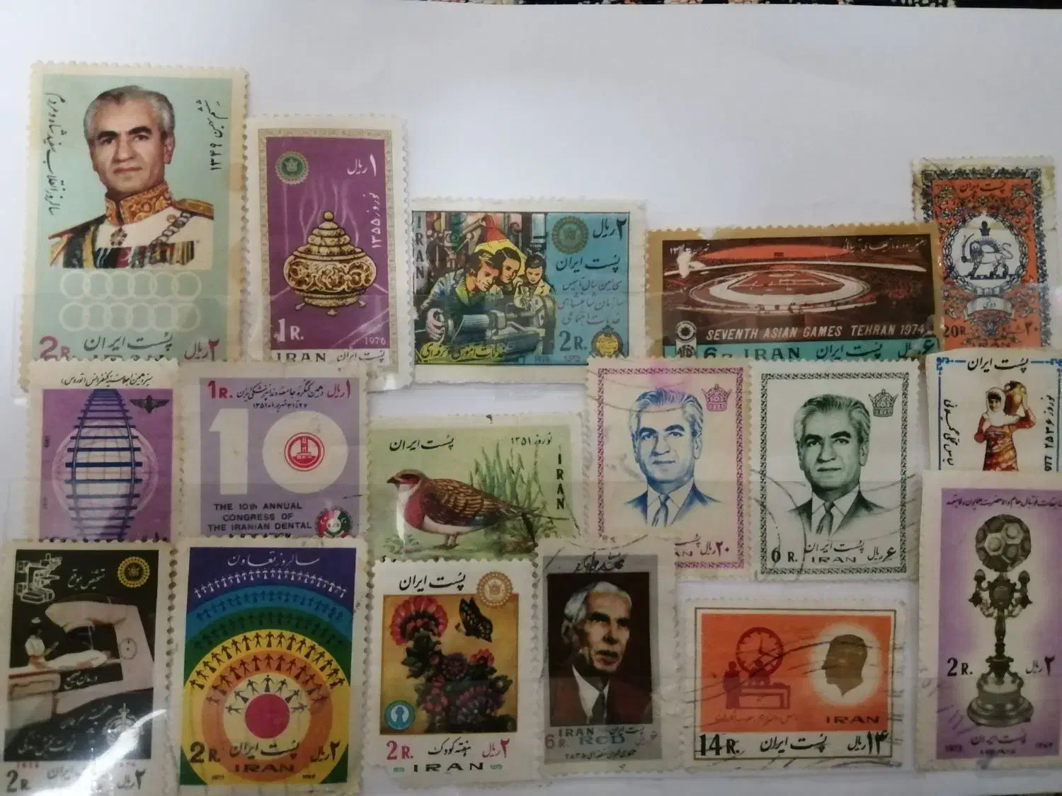 تمبر|کلکسیون سکه، تمبر، اسکناس|قم, باغ کرباسی|دیوار