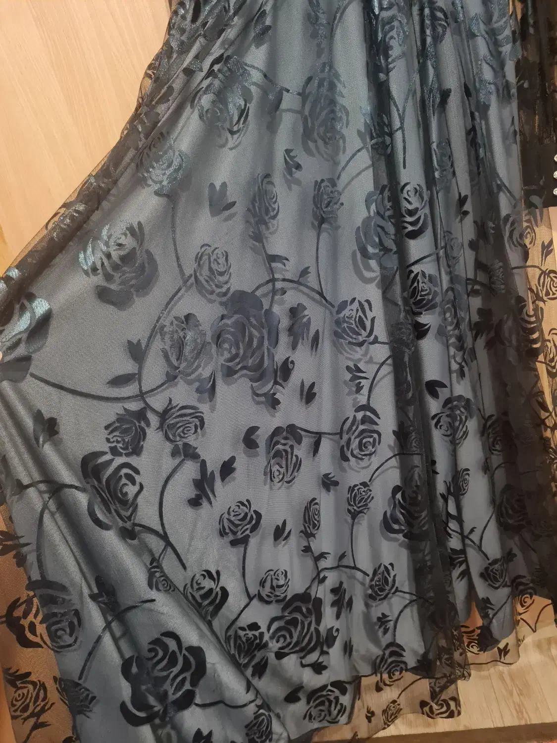 لباس مجلسی سایز بزرگ|لباس|رشت, چمارسرا|دیوار