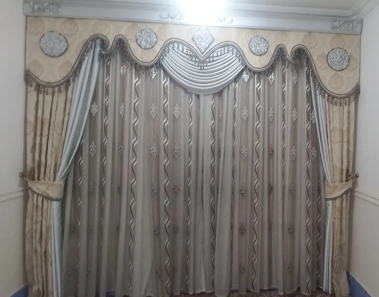 پرده ی حال پذیرایی و پرده ی اتاق خواب|پرده، رانر، رومیزی|شبانکاره, |دیوار