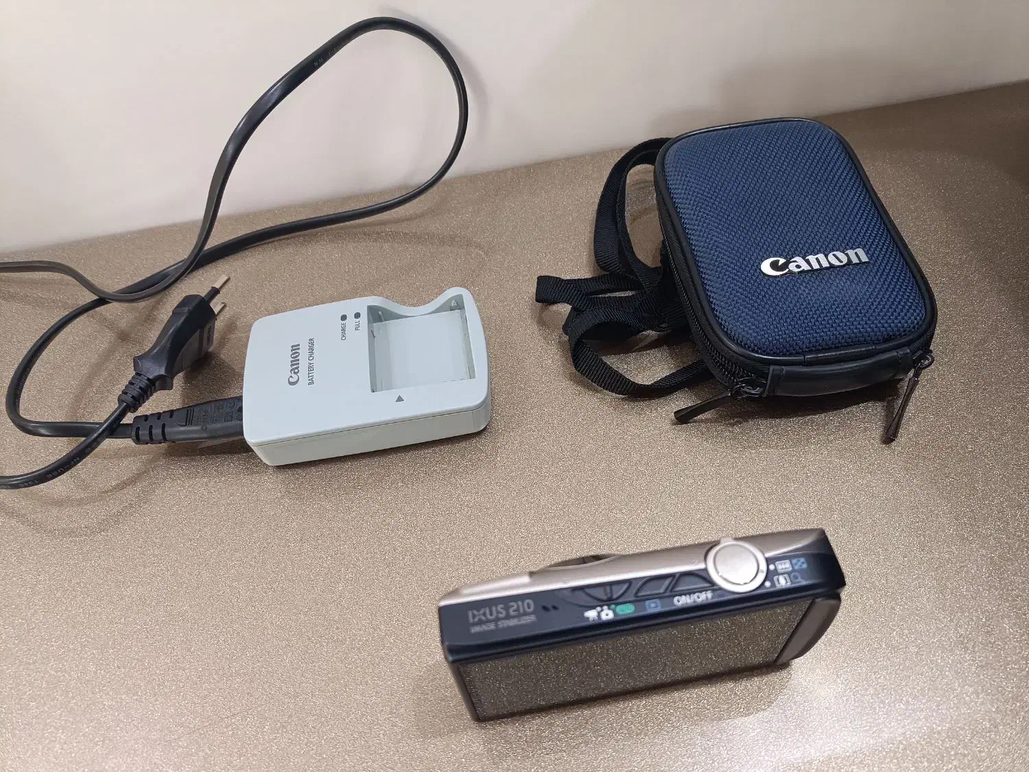 دوربین canon lxus 210 با تجهیزات کامل|دوربین عکاسی و فیلمبرداری|گنبد کاووس, |دیوار