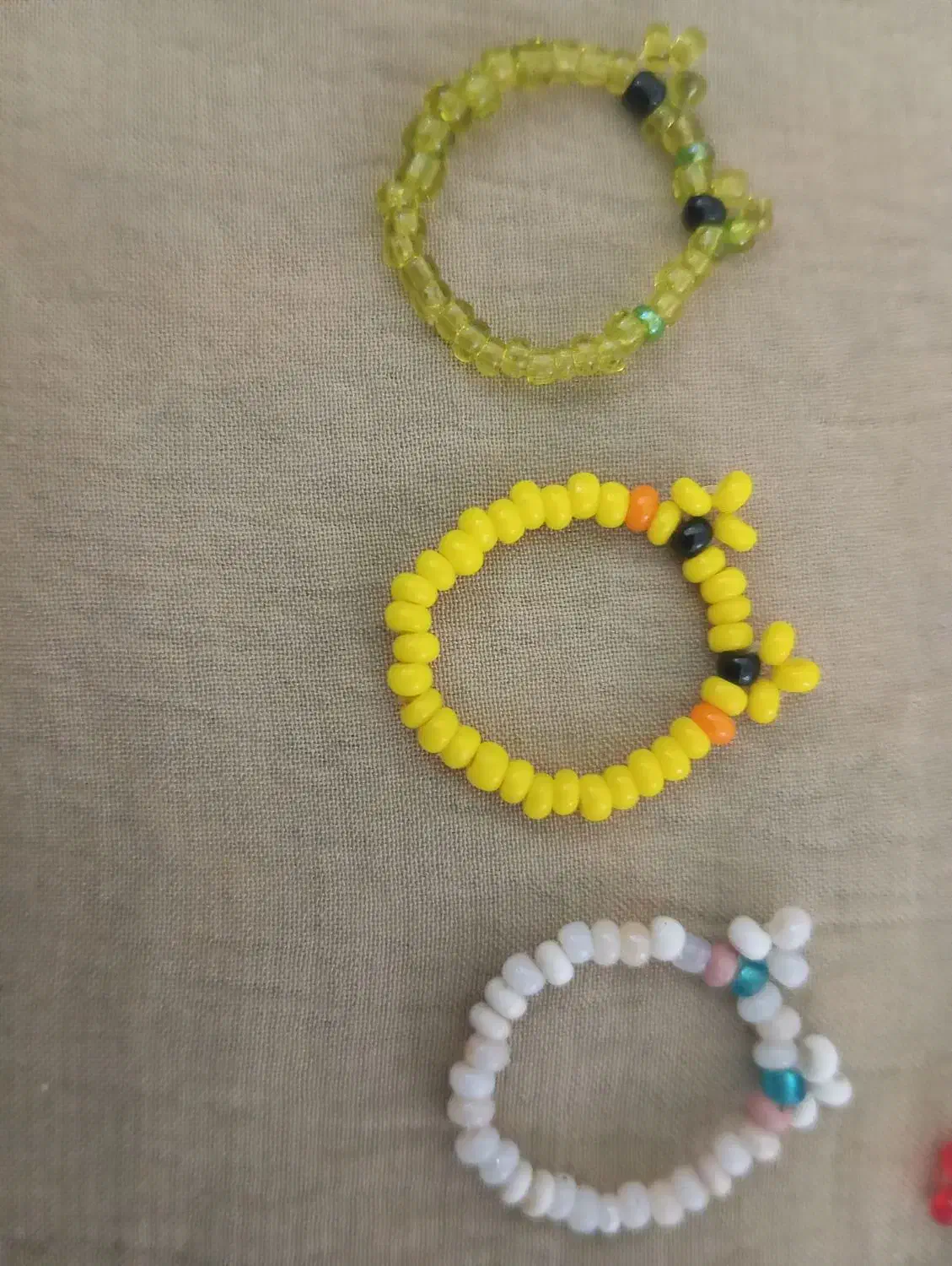 انگشتر و دستبند|بدلیجات|نسیم‌شهر, |دیوار