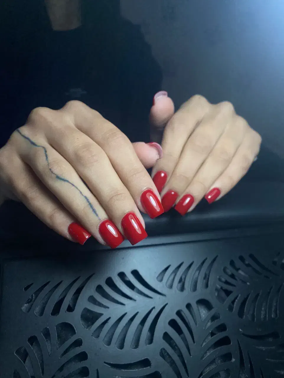 کاشت ناخن فقط ۲۵۰ هزارتومان|خدمات آرایشگری و زیبایی|کرمان, |دیوار