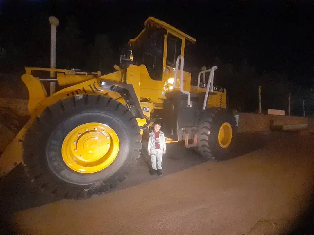 لودر هلیکو مدل ۱۴۰۳|خودرو سنگین|میبد, |دیوار