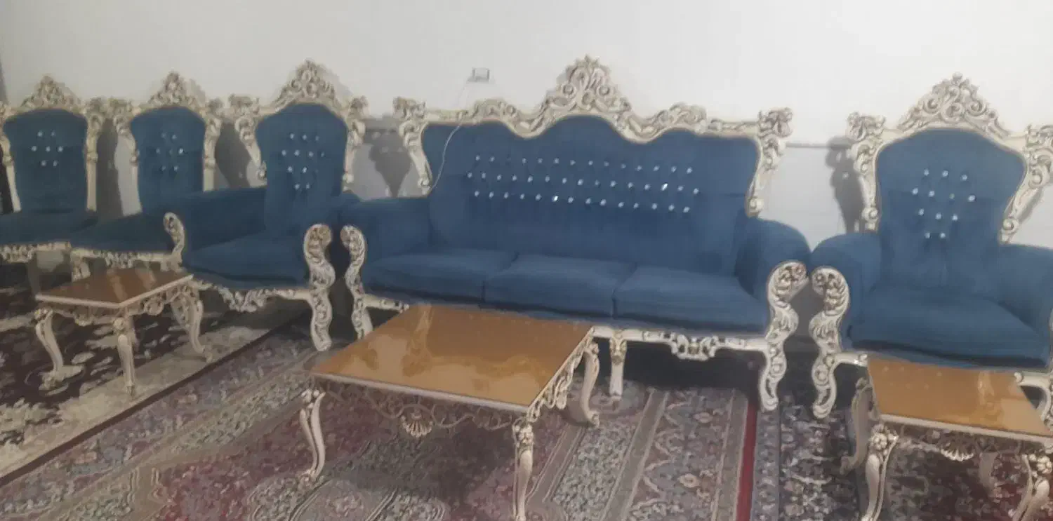 مبل ۹ نفره درحد نو و ۳تا عسلی|مبلمان خانگی و میز عسلی|رزن, |دیوار