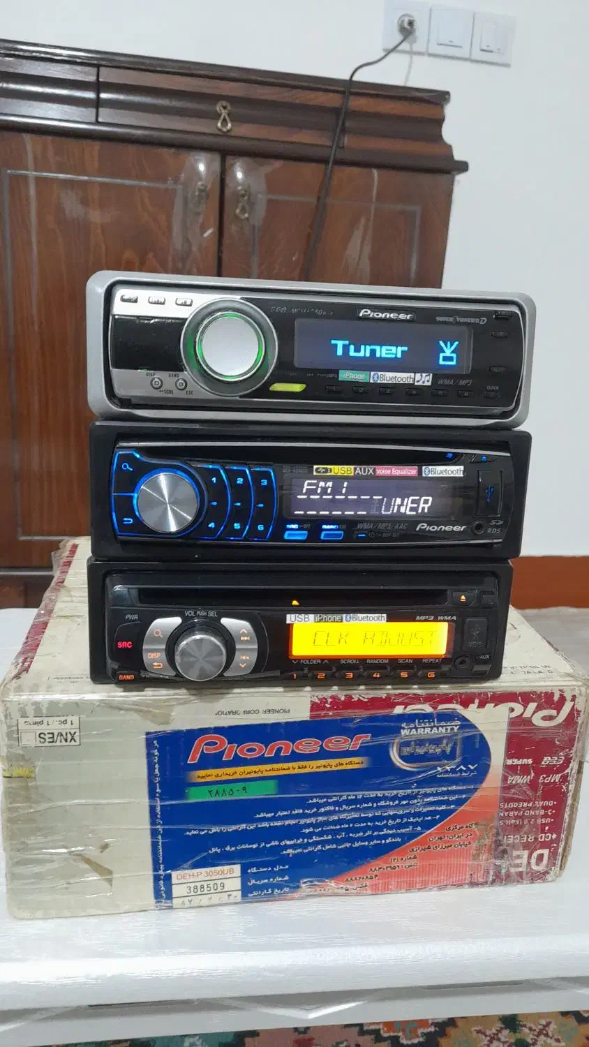 ظبط و پخش پایونر ۶خروجی دمودار بلوتوث دار درحد|قطعات یدکی و لوازم جانبی|مشهد, شیرحصار|دیوار