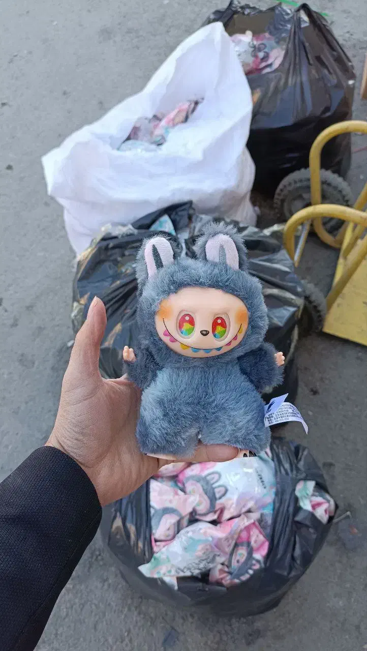 عروسک لببو|اسباب‌‌بازی|پیرانشهر, |دیوار