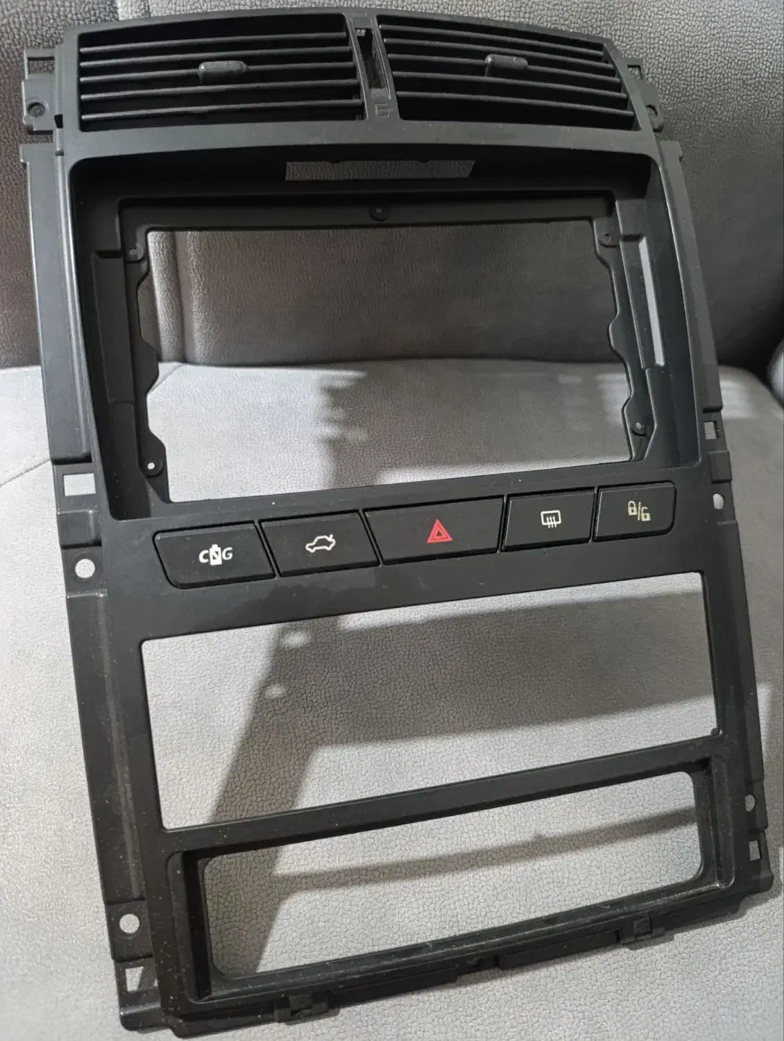 فریم مانیتور ۴۰۵ و کوییک، ساینا|قطعات یدکی و لوازم جانبی|باخزر, |دیوار