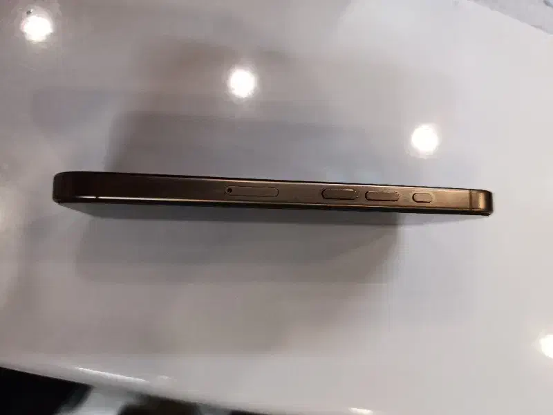 آیفون 16 پرو تمیز بدون خط خش|موبایل|مشهد, آیت الله خامنهای|دیوار