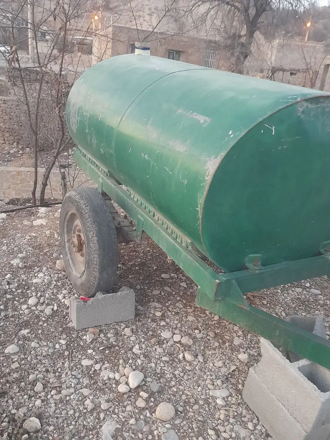 تانکر منبع مخزن|مصالح و تجهیزات ساختمان|سی‌سخت, |دیوار