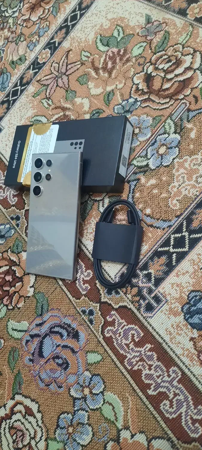 s24 الترا در حد خشک|موبایل|زاهدان, |دیوار