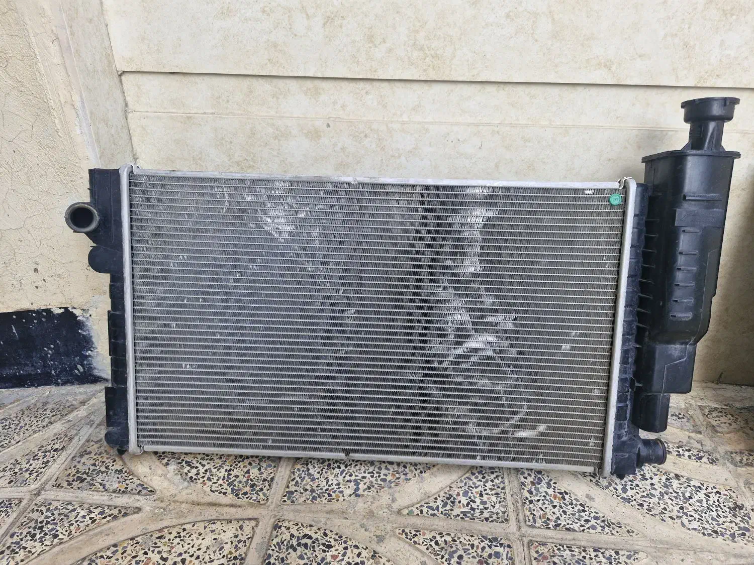 رادیات پژو|قطعات یدکی و لوازم جانبی|آبدانان, |دیوار