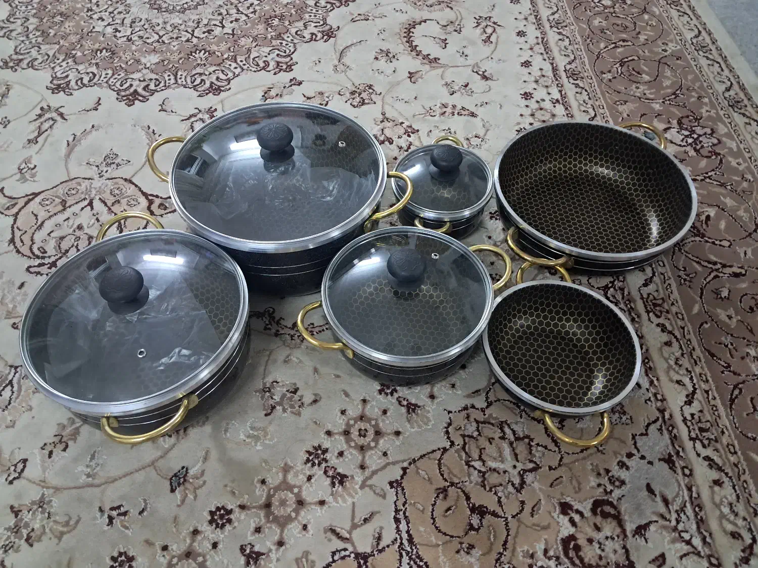 ظروف اشپزخانه|ظروف پخت‌وپز|فلاورجان, |دیوار