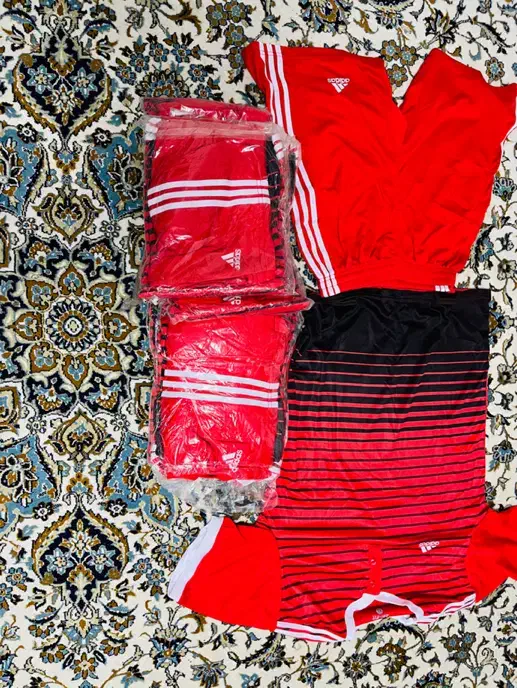 لباس ورزشی ( طرح منچستر)|لباس|اهواز, شهرک دانشگاه|دیوار