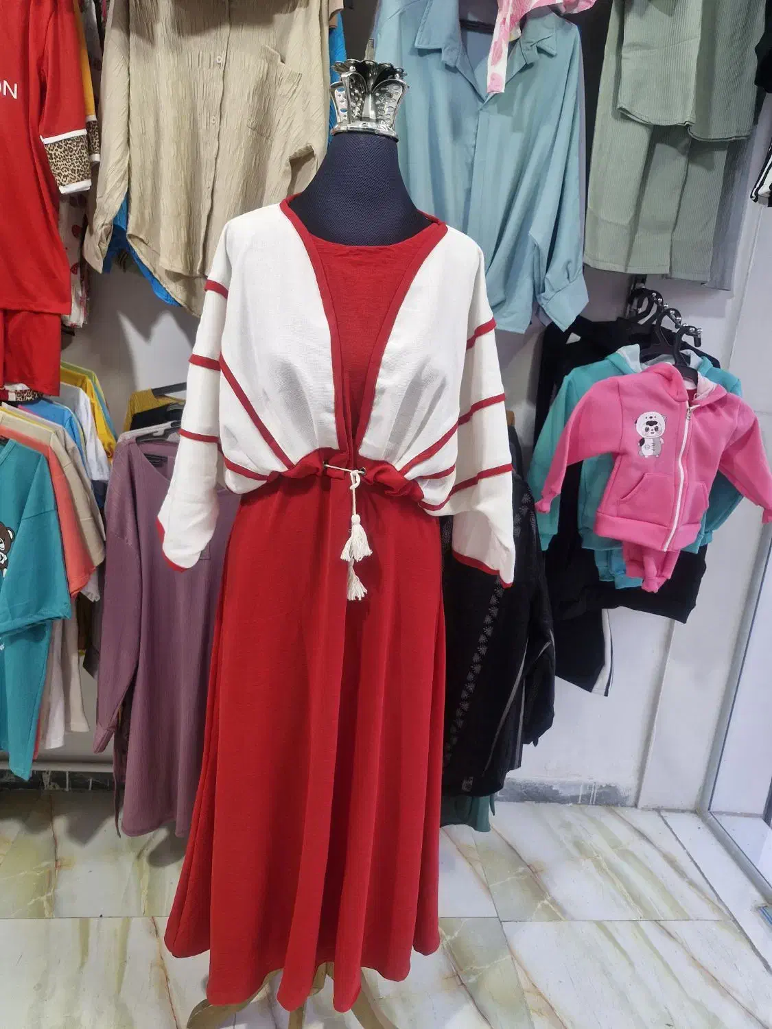 پیراهن یلدا|لباس|ساوه, |دیوار