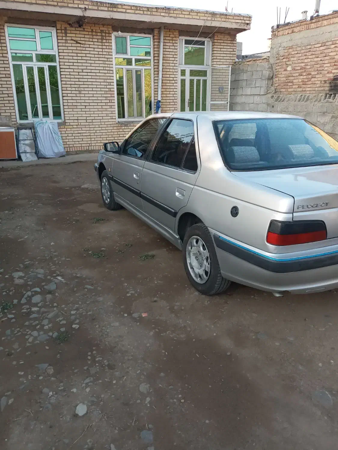 پژو پارس مدل ۱۳۸۲|خودرو سواری و وانت|انگوت, |دیوار