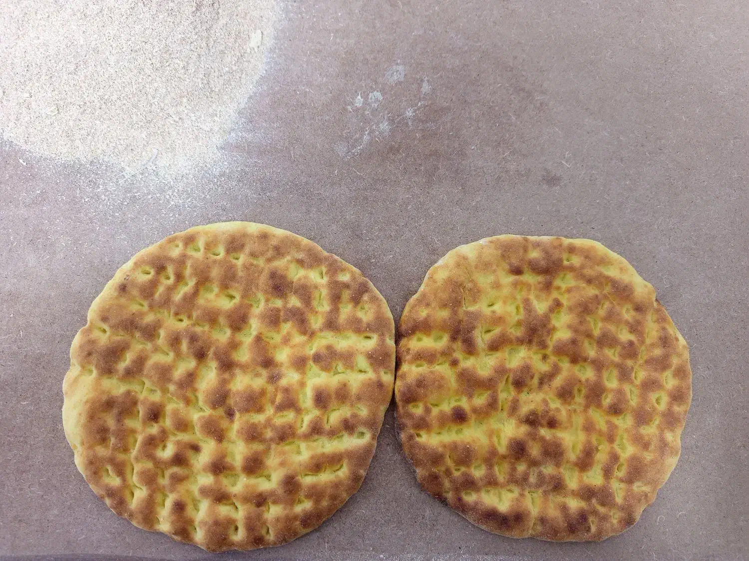 گرده پزی حبیب|خوردنی و آشامیدنی|سنقر, |دیوار