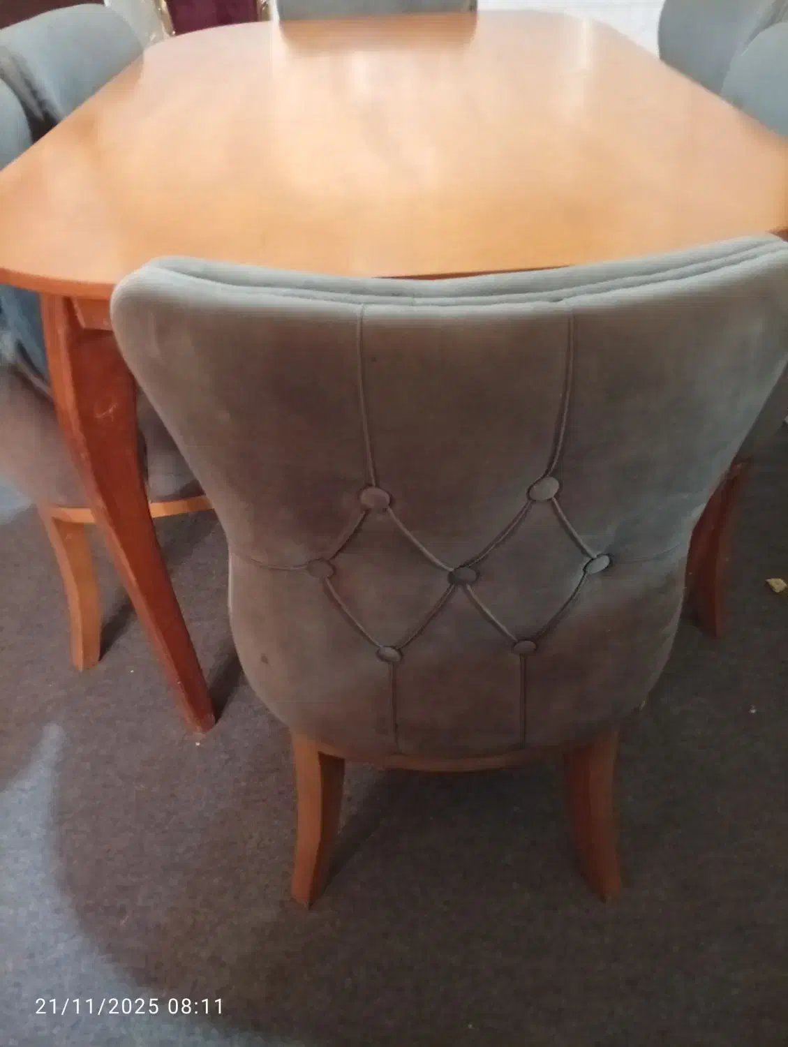 در حد نو|میز و صندلی غذاخوری|فولادشهر, C5|دیوار