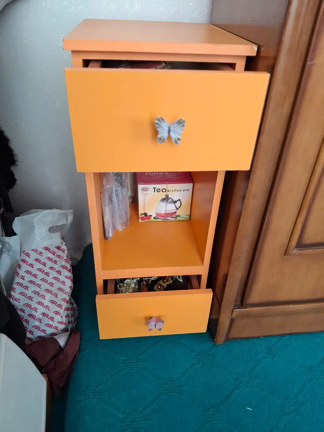 میز|میز و صندلی غذاخوری|اردبیل, |دیوار