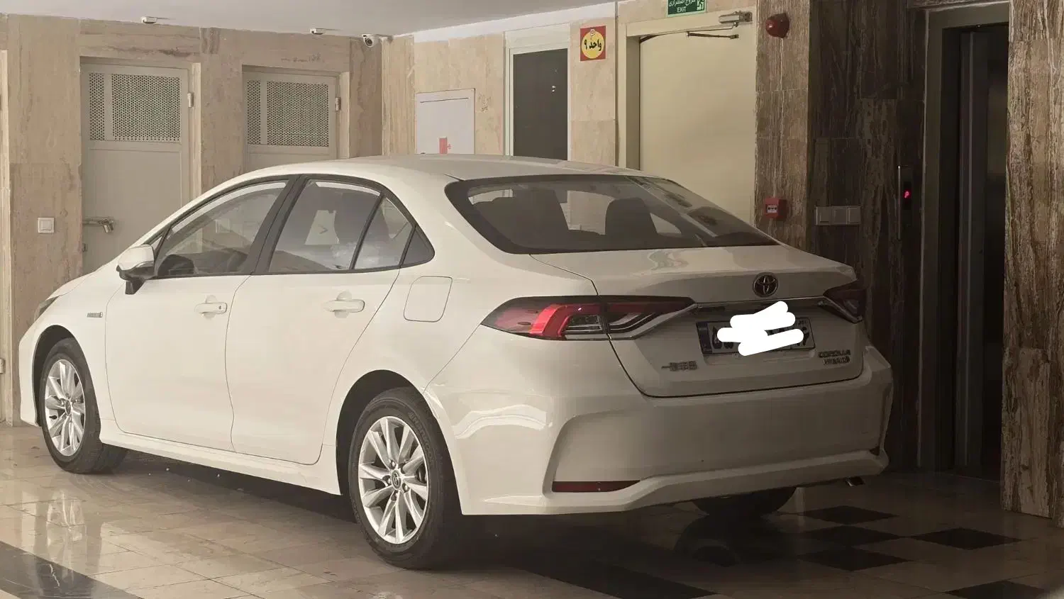 کرولا الیت|خودرو سواری و وانت|تهران, هاشمی|دیوار