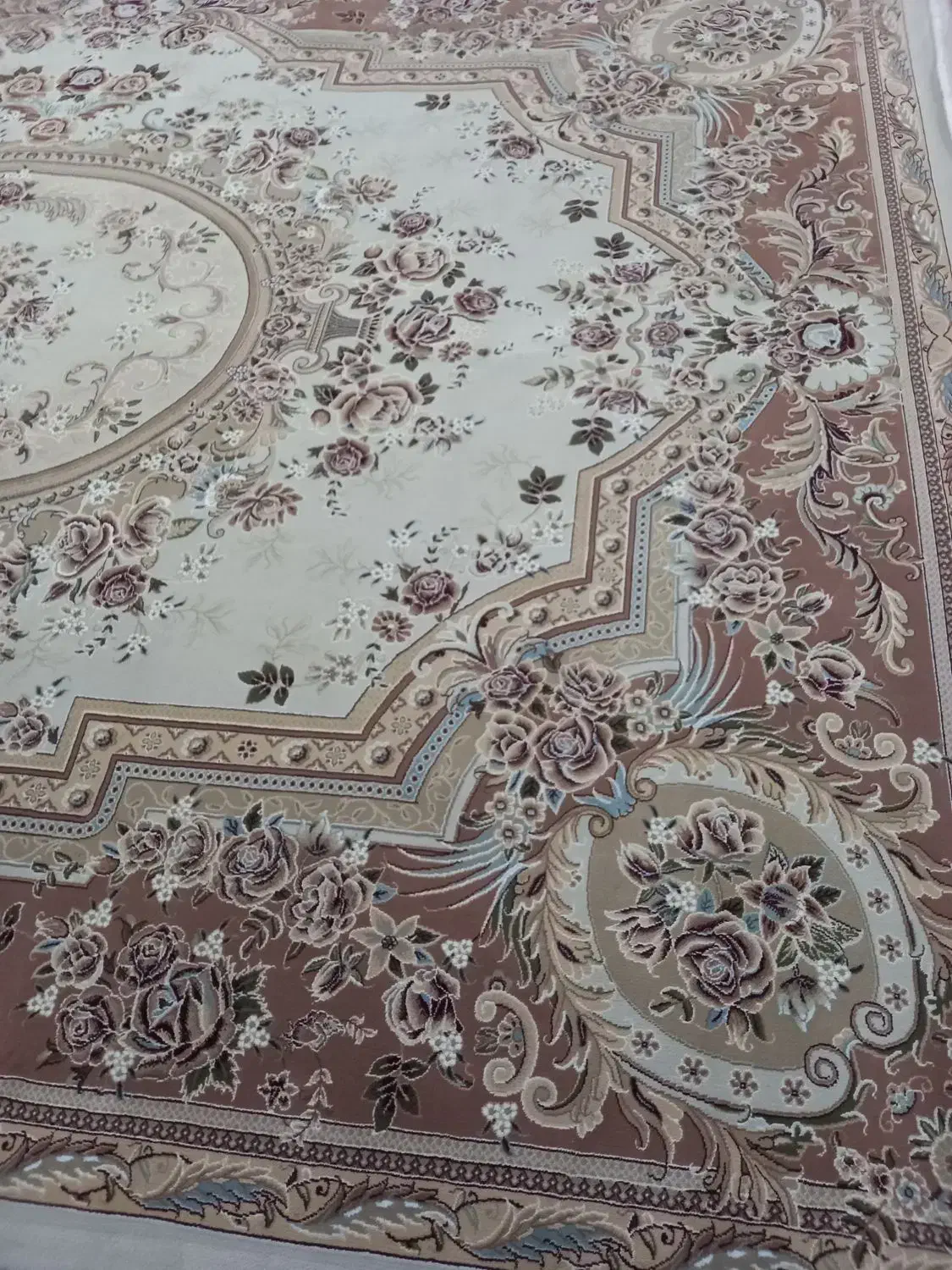 فرش ۱۲متری|فرش|ساوه, |دیوار