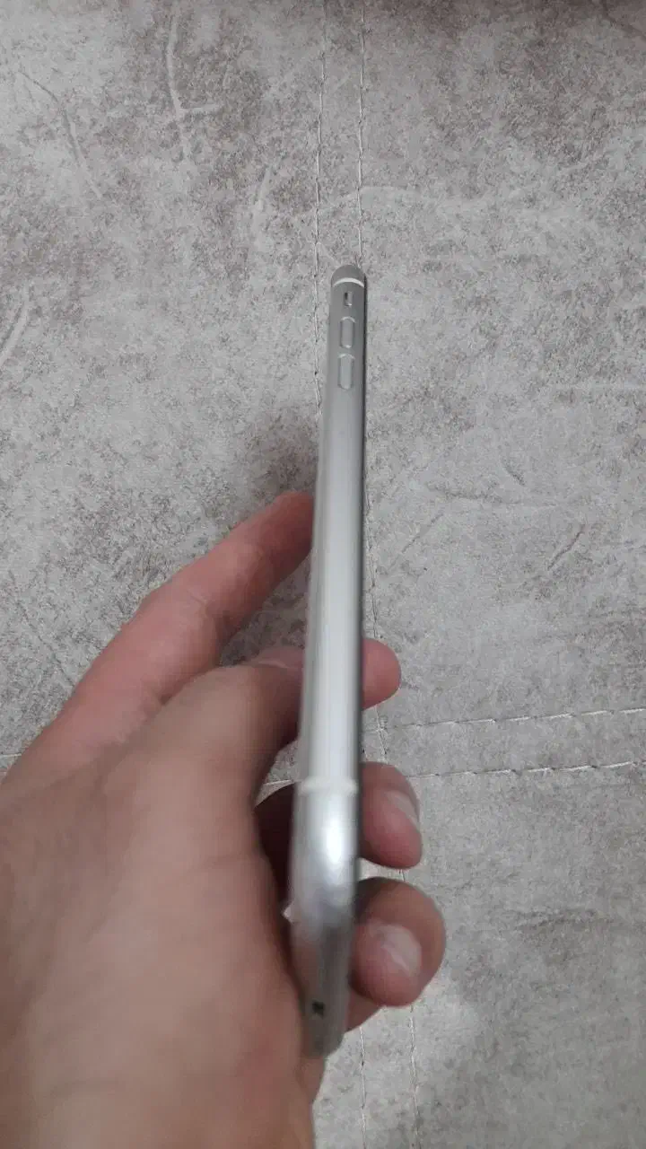 iPhone 11|موبایل|خوی, |دیوار