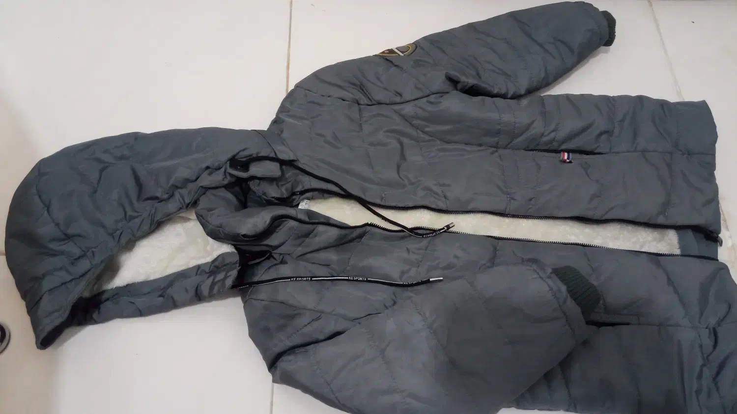 کاپشن داخل خز داره طوسی|لباس|قم, شاه ابراهیم|دیوار