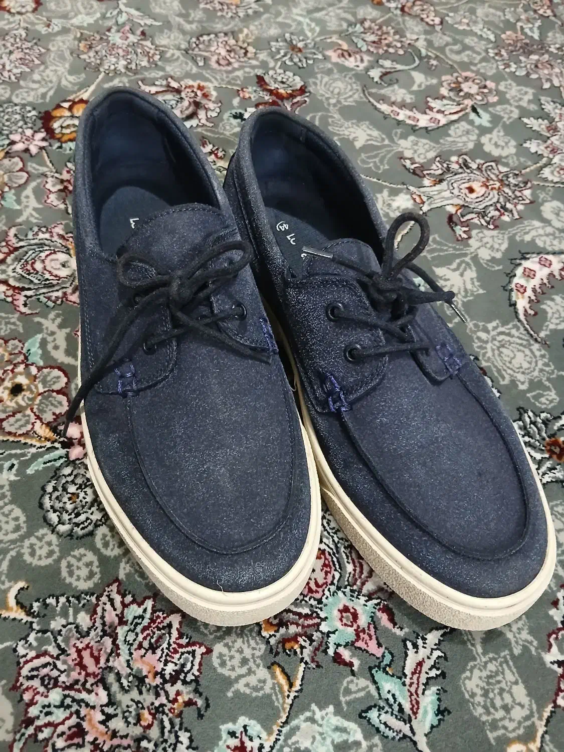 کفش|کیف، کفش، کمربند|سقز, |دیوار