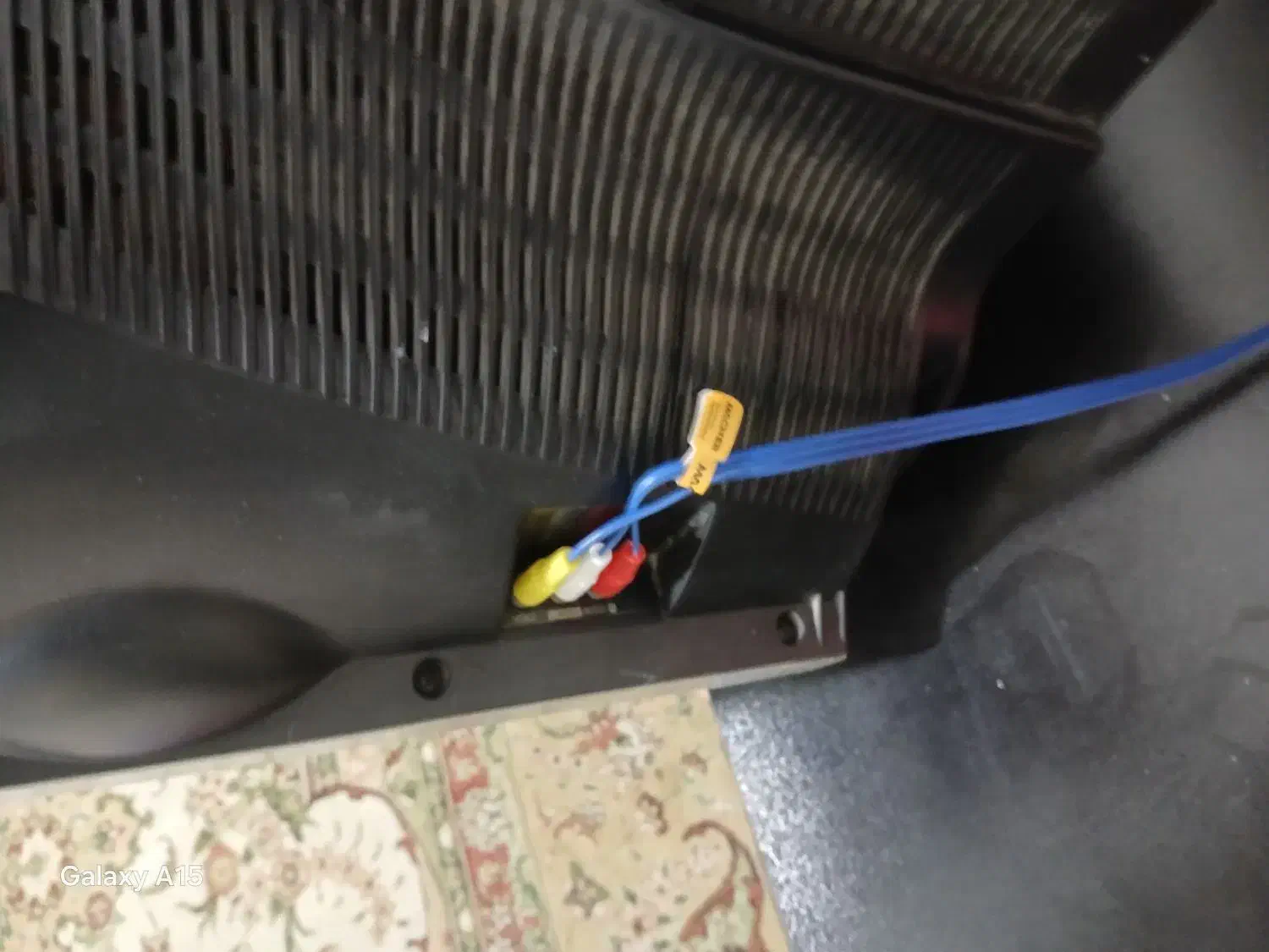 دو تا تلویزیون دیجیتال و بوفه ۲ م|تلویزیون و پروژکتور|تهران, فرحزاد|دیوار