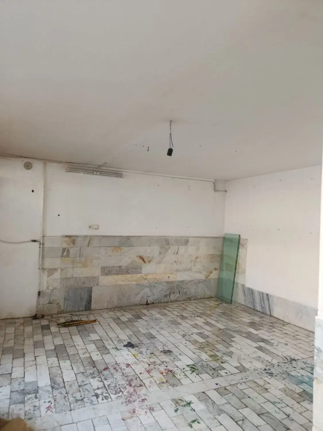 اجاره پارکینگ جهت اسکان زوجه یا انبار|اجارهٔ آپارتمان|قم, جمکران|دیوار