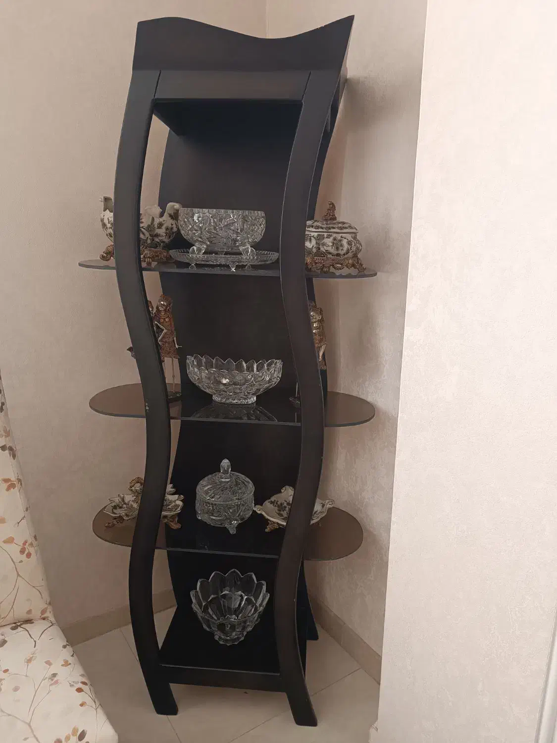 بوفه سالم و ساعت ایستاده و آباژور|بوفه، ویترین، کنسول|شیراز, چوگیاه‎|دیوار
