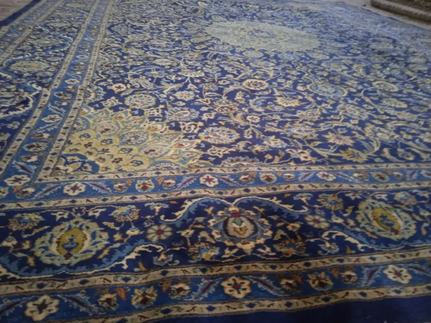 فرش دستباف|فرش|مشهد, منزل آباد|دیوار