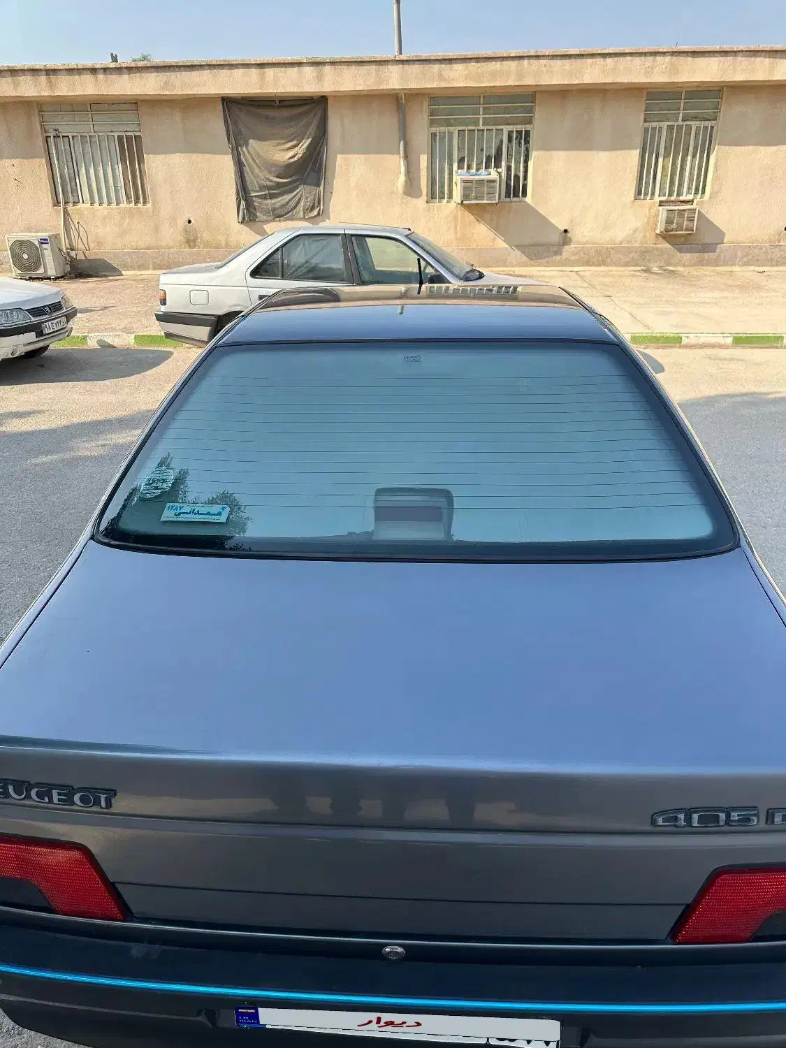 پژو ۴۰۵ مدل ۹۷|خودرو سواری و وانت|بندر گناوه, |دیوار