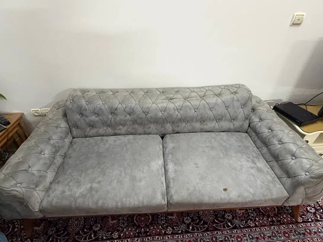 مبل راحتی چستر نیم ست|مبلمان خانگی و میز عسلی|بروجرد, |دیوار