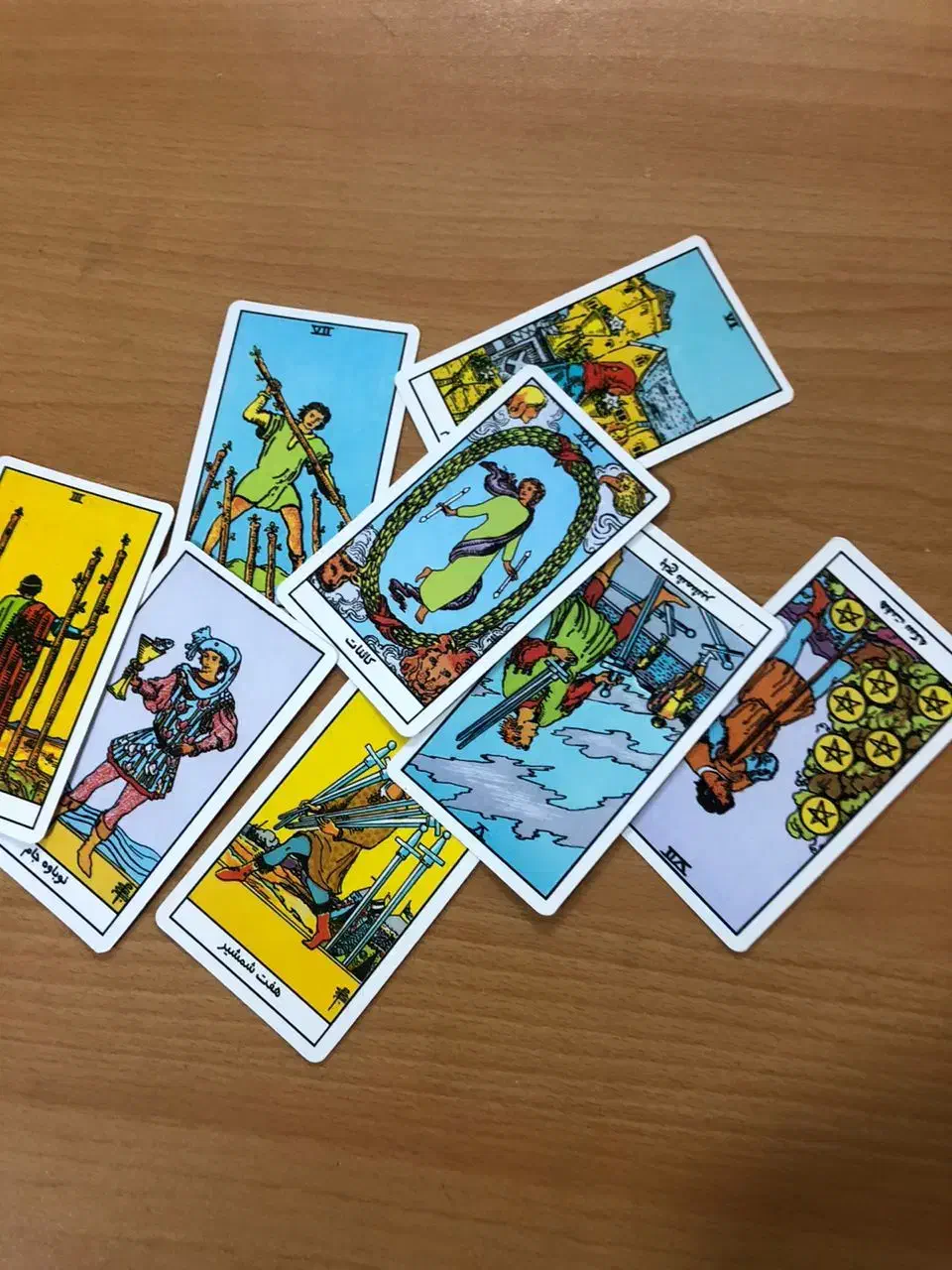 فال تاروت و آموزش|خدمات پذیرایی، مراسم|شاهین‌شهر, عطار|دیوار