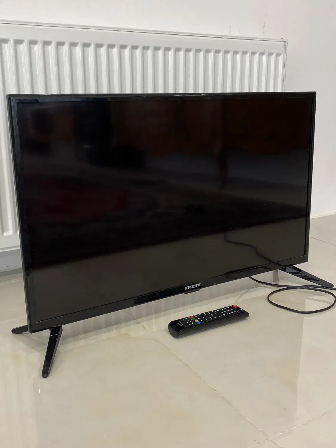 تلویزیون ۳۲ اینچ Bost|تلویزیون و پروژکتور|ارومیه, |دیوار