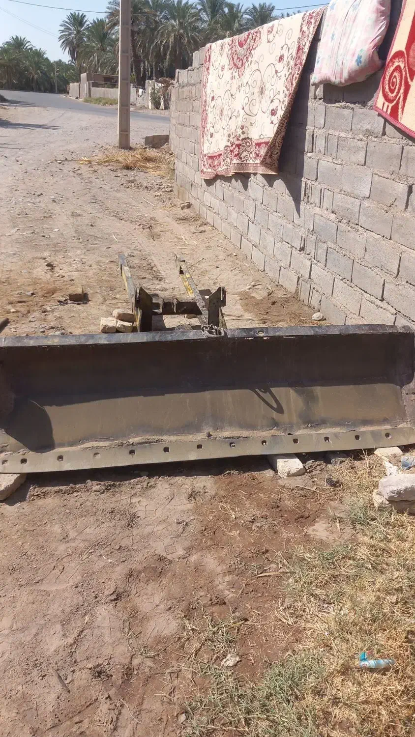 کدول جلوتک جک  تراکتور رومانی|ماشین‌آلات صنعتی|بم, |دیوار