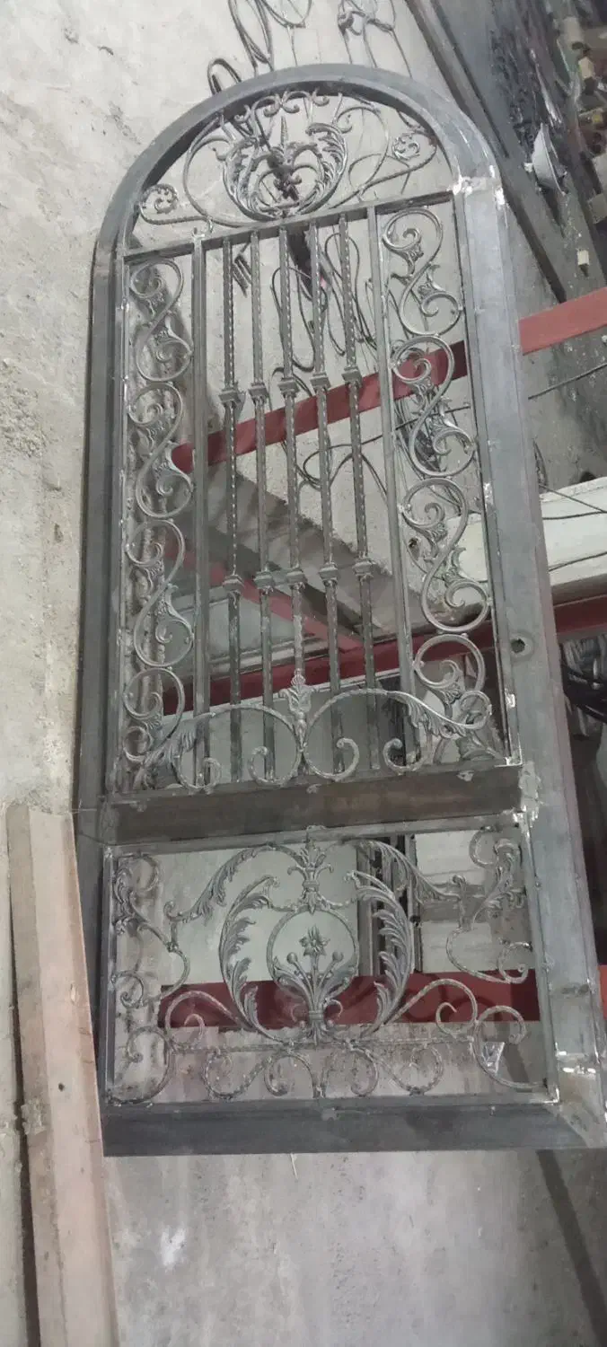 اهنگری تمدن پارس|خدمات پیشه و مهارت|ری, بازار آهن|دیوار