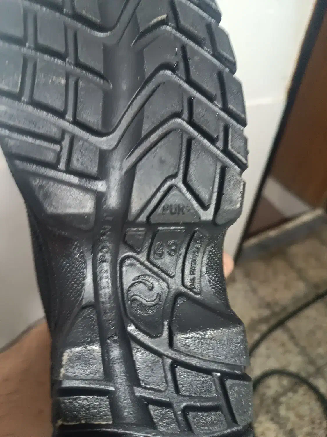 کفش ایمنی نگهبان|کیف، کفش، کمربند|اراک, |دیوار