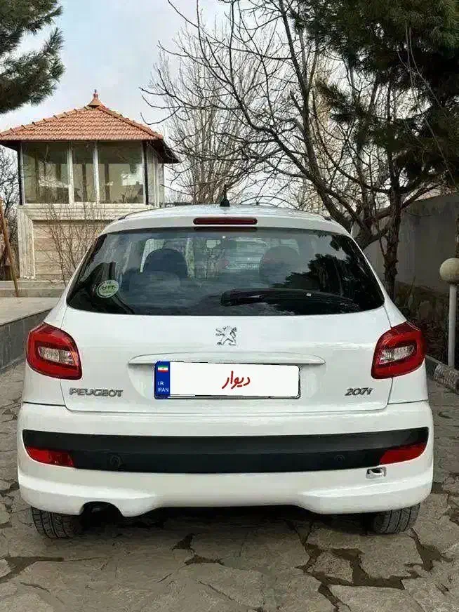 ۲۰۷ دنده سقف پانا|خودرو سواری و وانت|مشهد, امام رضا (ع)|دیوار