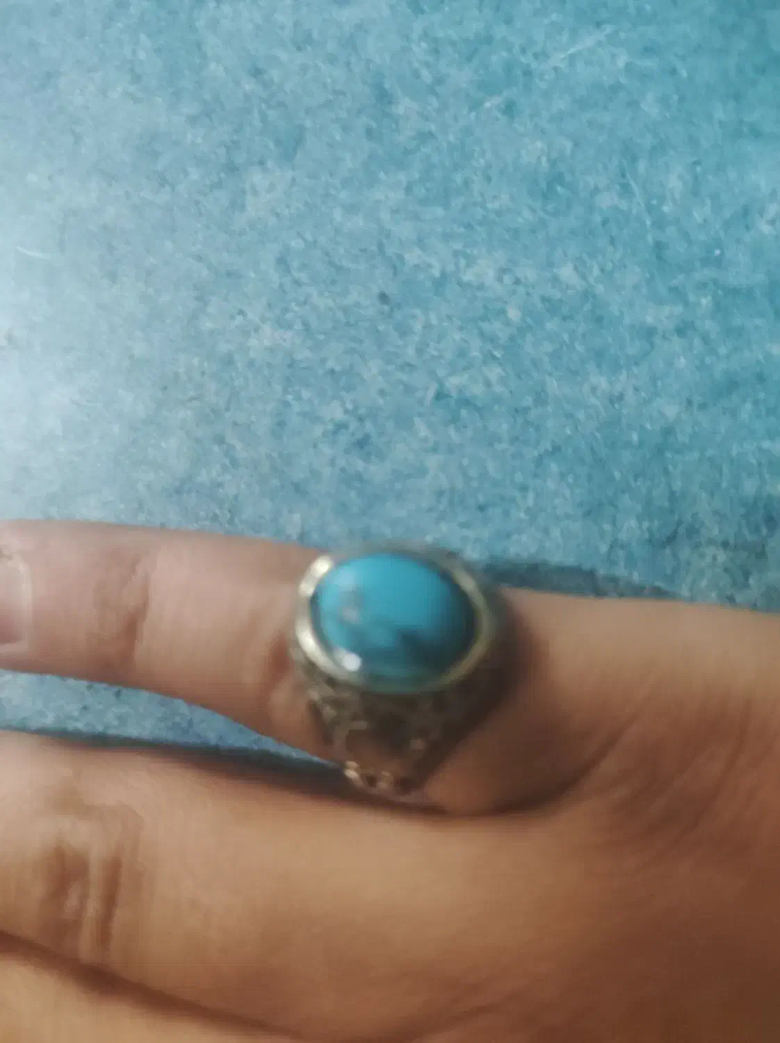 انگشتر|بدلیجات|نیشابور, دارایی|دیوار