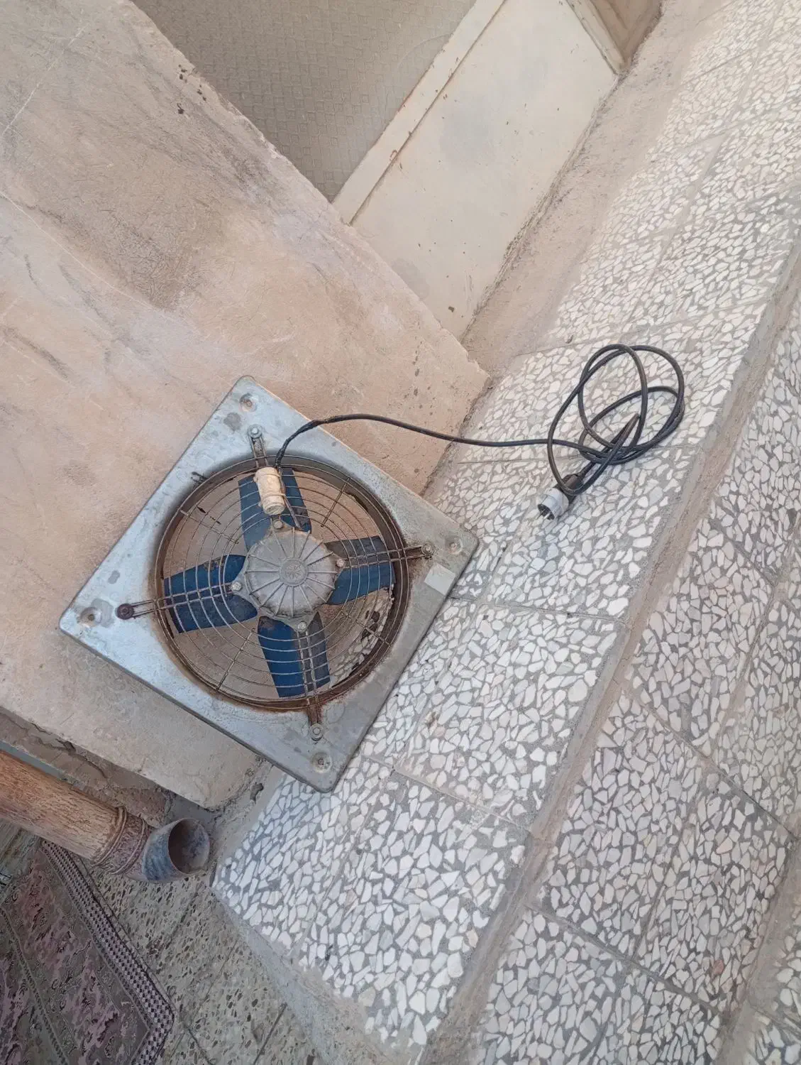 هواکش صنعتی|پنکه و تصفیه‌کنندهٔ هوا|اصفهان, محله اسلامی|دیوار